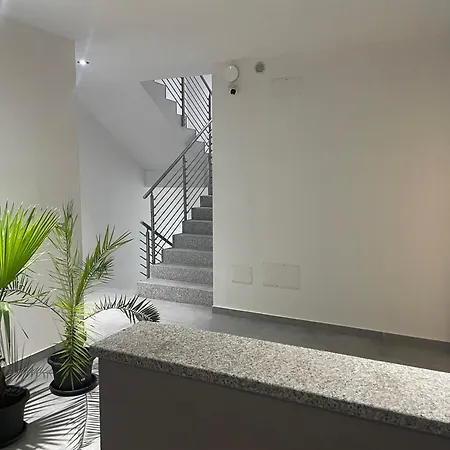 Cala Bianca מלון דירות 3*