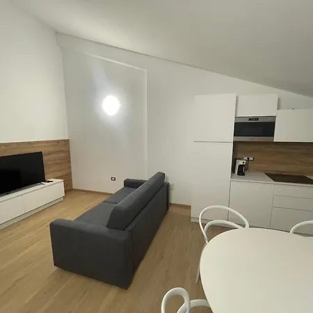 Cala Bianca מלון דירות 3*